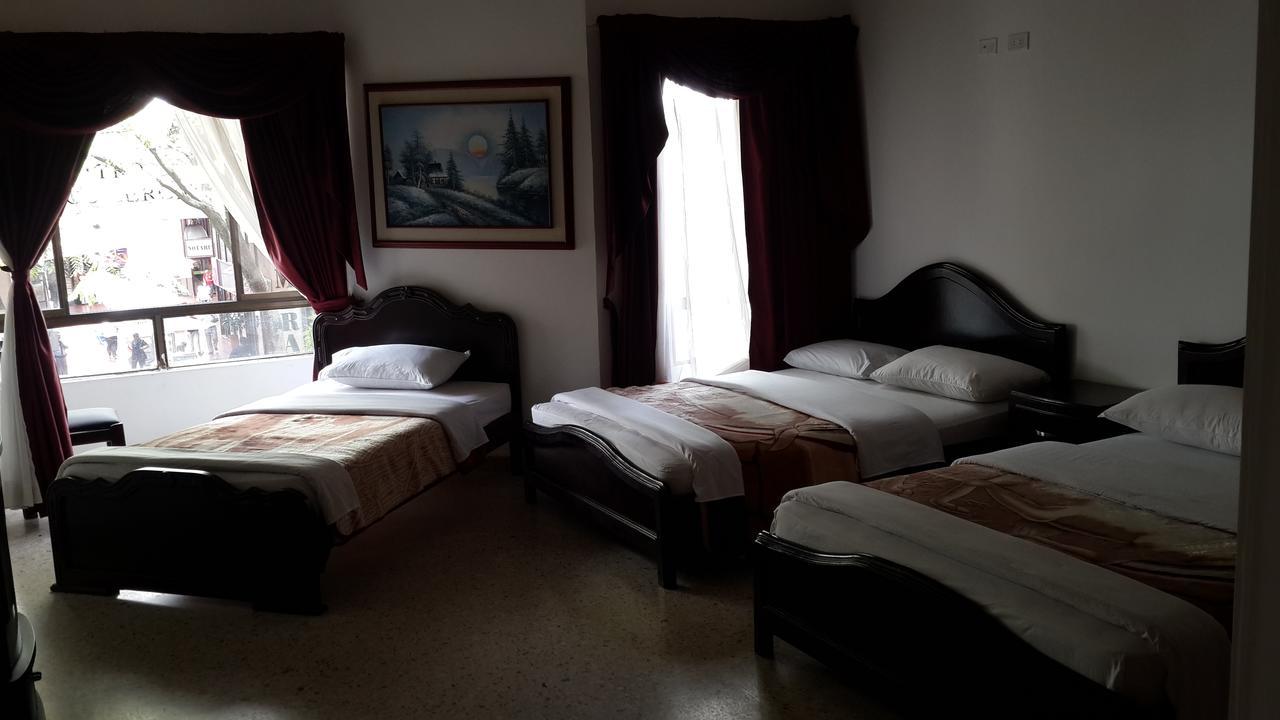 Hotel Ejecutivo Pereira Extérieur photo