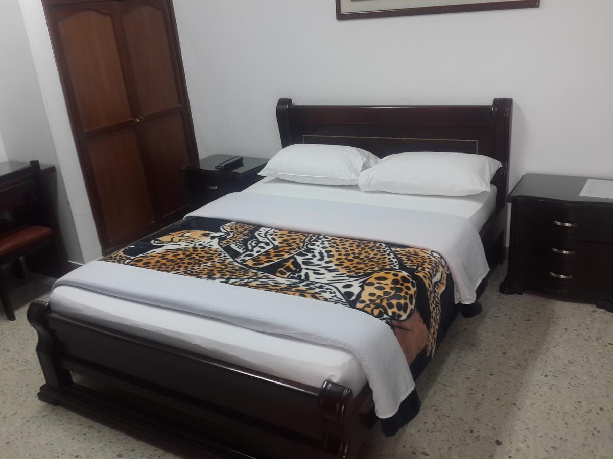 Hotel Ejecutivo Pereira Extérieur photo