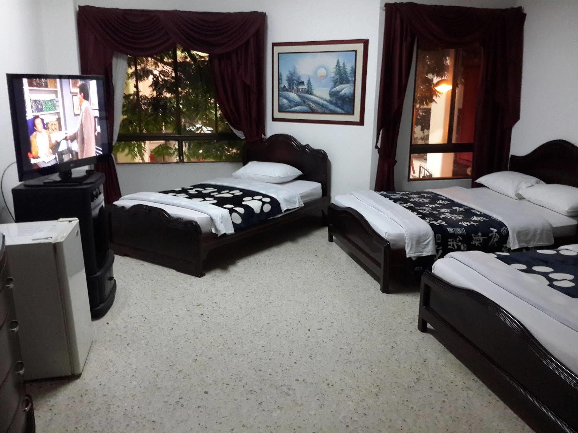 Hotel Ejecutivo Pereira Extérieur photo